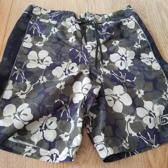 Old Navy Other - Old Navy Swim Trunks Size M 34x9